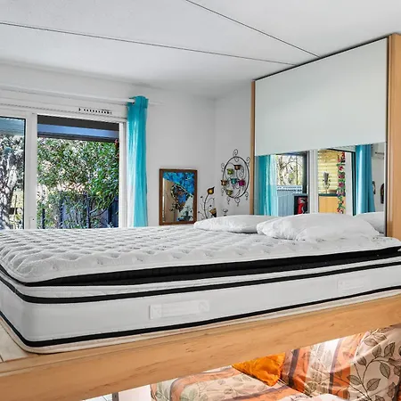 Beau St Cyr Sur * Saint-Cyr-sur-Mer